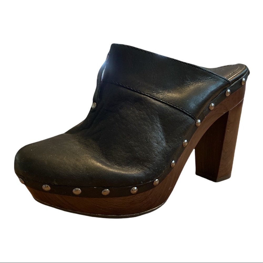 Gianni Bini Black Studded Heeled Clogs 8.5